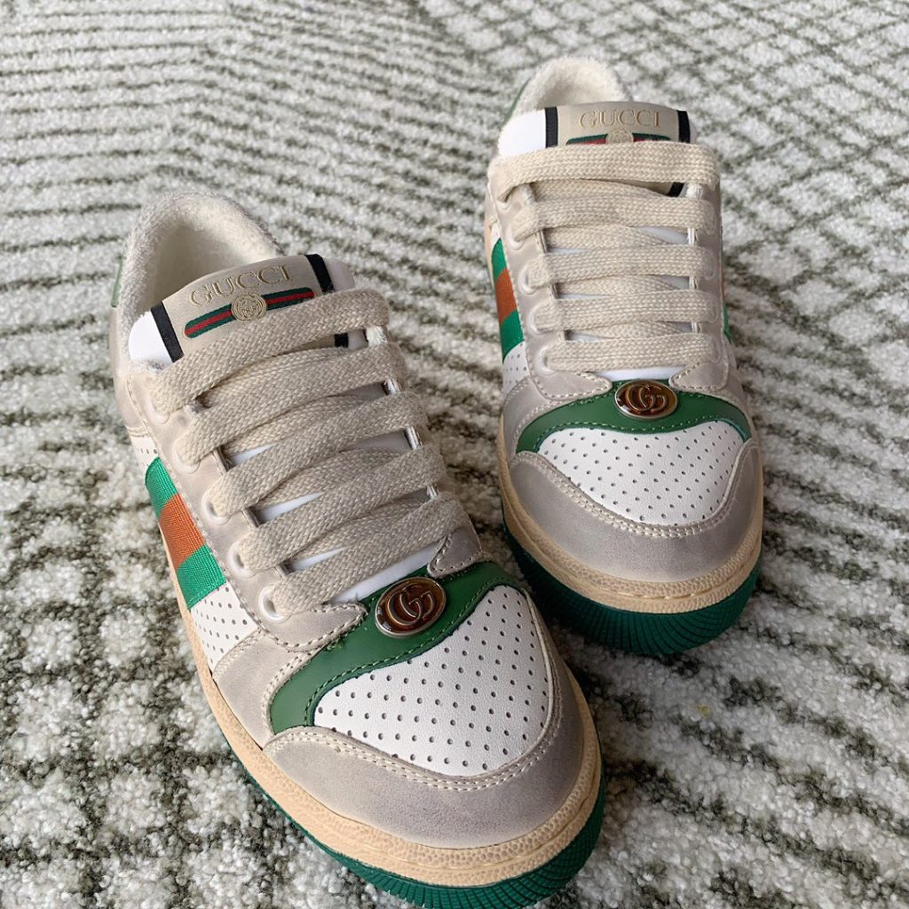 atmosphere crocs