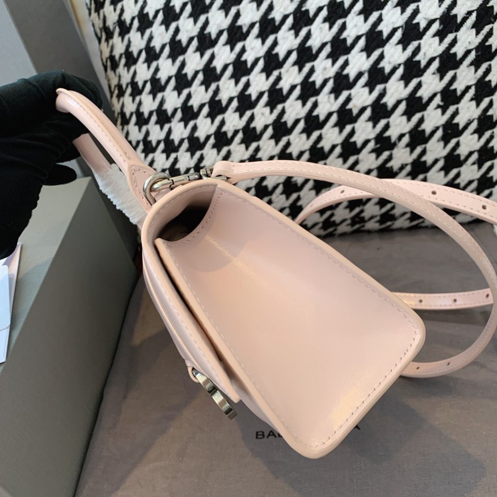 women's hourglass xs top handle bag in white